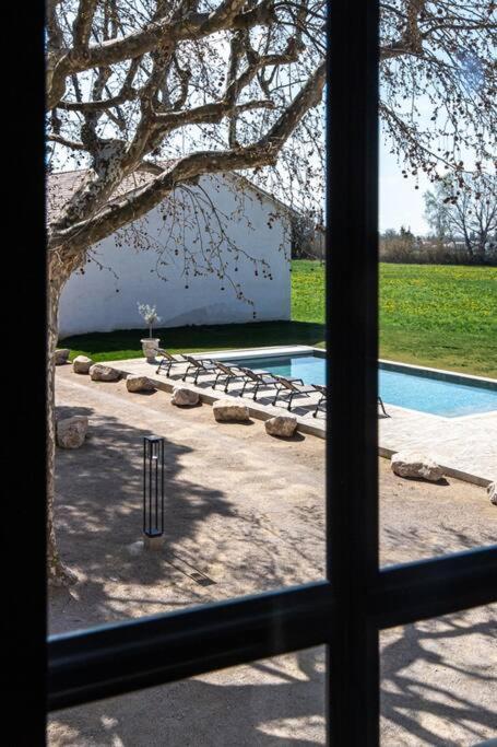 Mas Mandine, En Provence * Arles